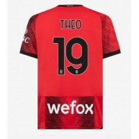 Pánský Fotbalový dres AC Milan Theo Hernandez #19 2023-24 Domácí Krátký Rukáv